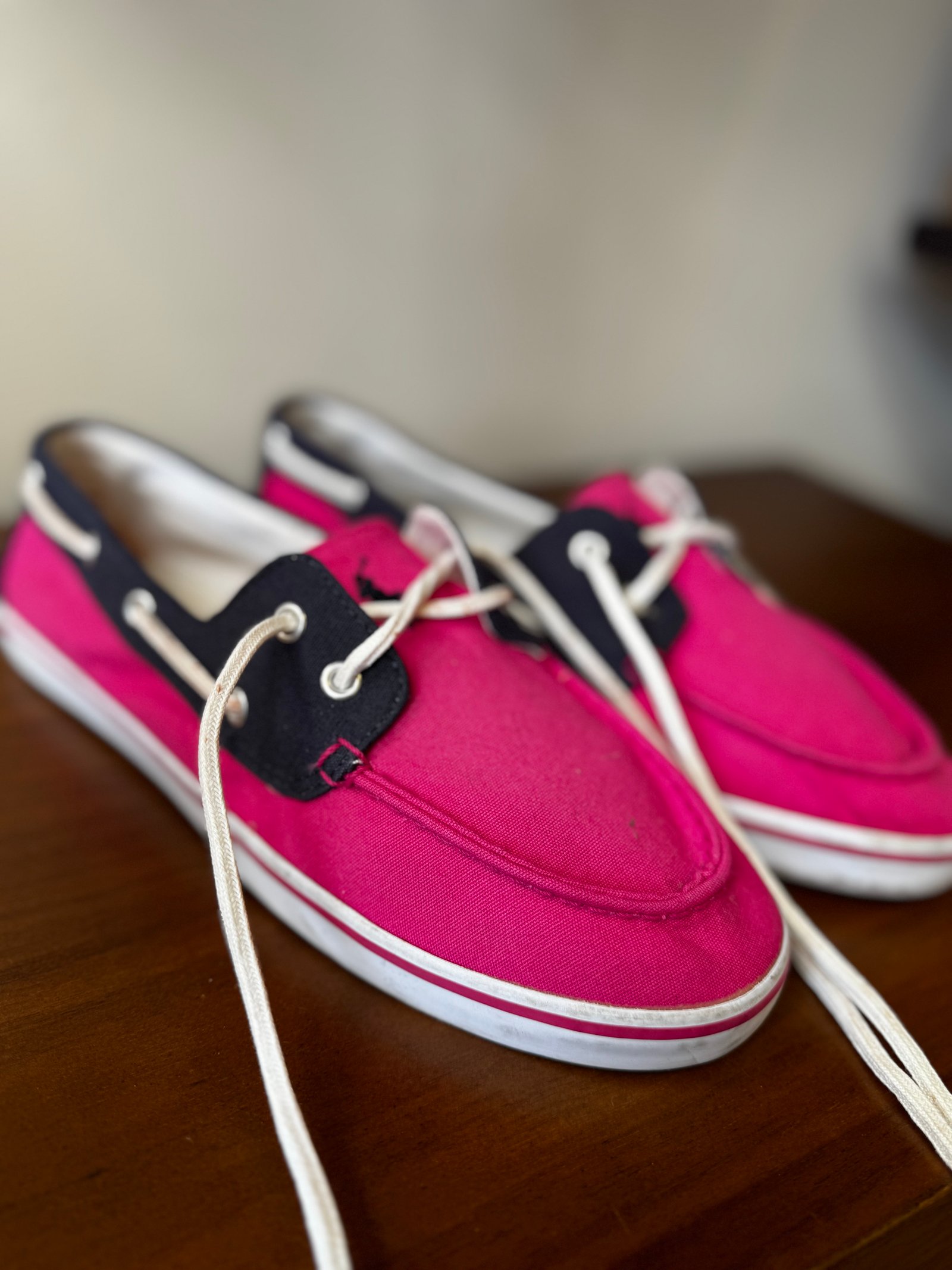 Zapatos náuticos Polo Ralph Lauren Devin – Fucsia y azul marino